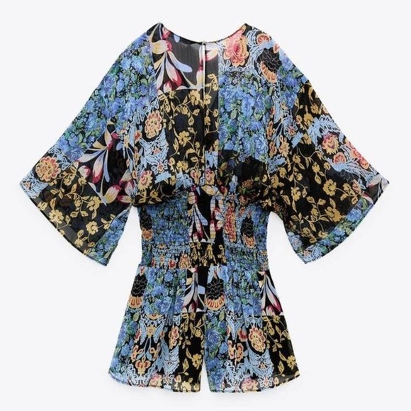 ZARA NEW Patchwork Print Jumpsuit Romper Blue Smocked Floral Flowy Boho Small XS - Picture 2 of 12